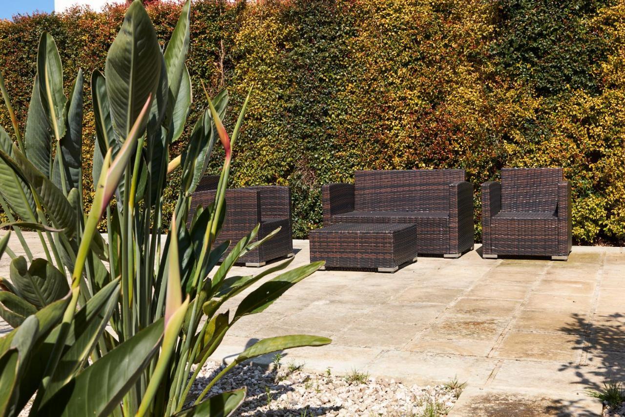 Hotel Il Giardino Di Flora Con Piscina Lecce Exteriér fotografie