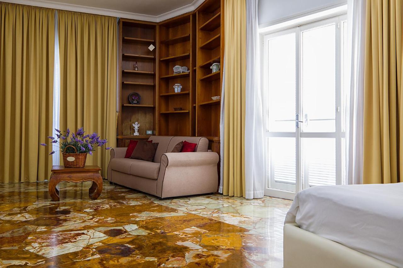 Hotel Il Giardino Di Flora Con Piscina Lecce Exteriér fotografie