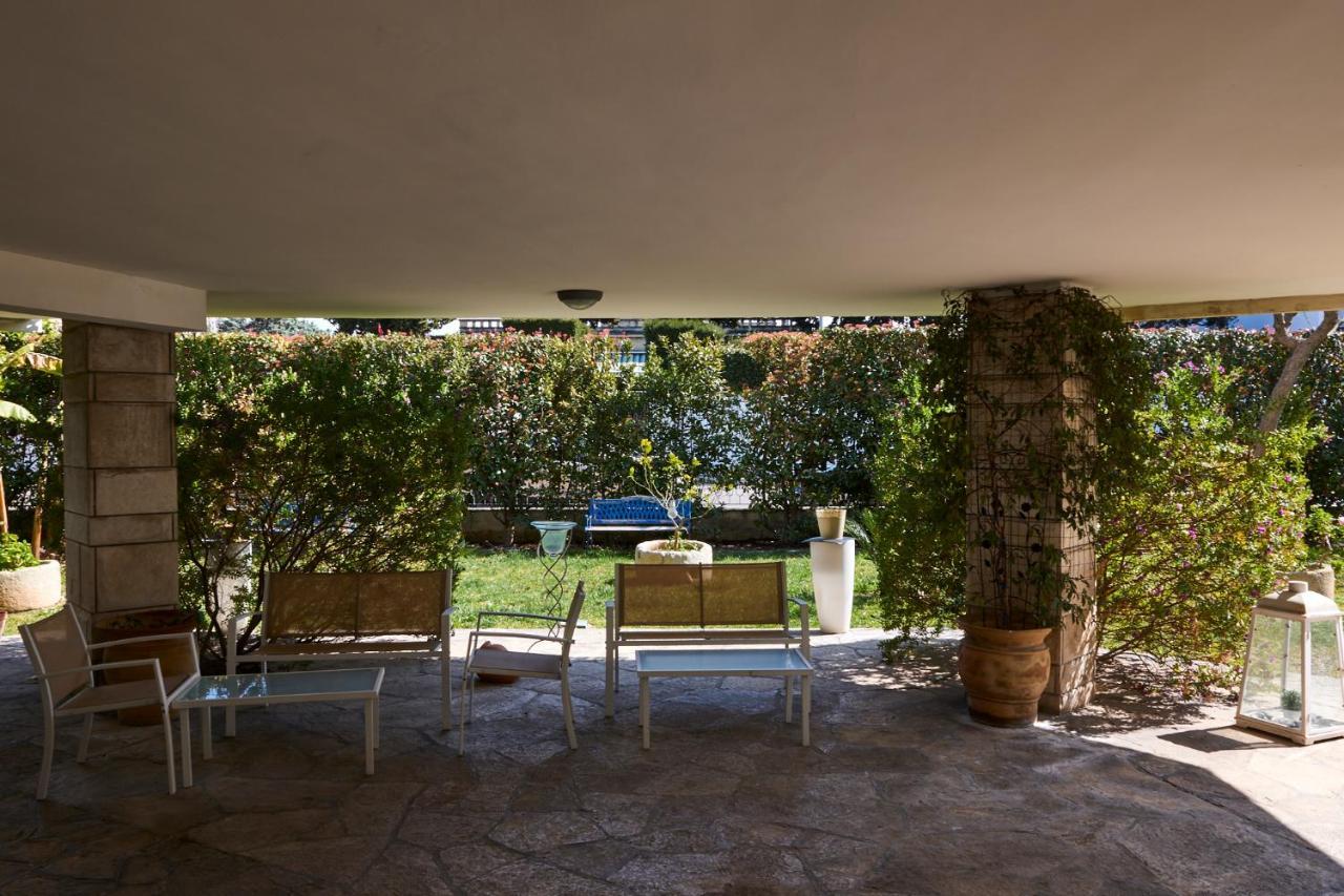 Hotel Il Giardino Di Flora Con Piscina Lecce Exteriér fotografie