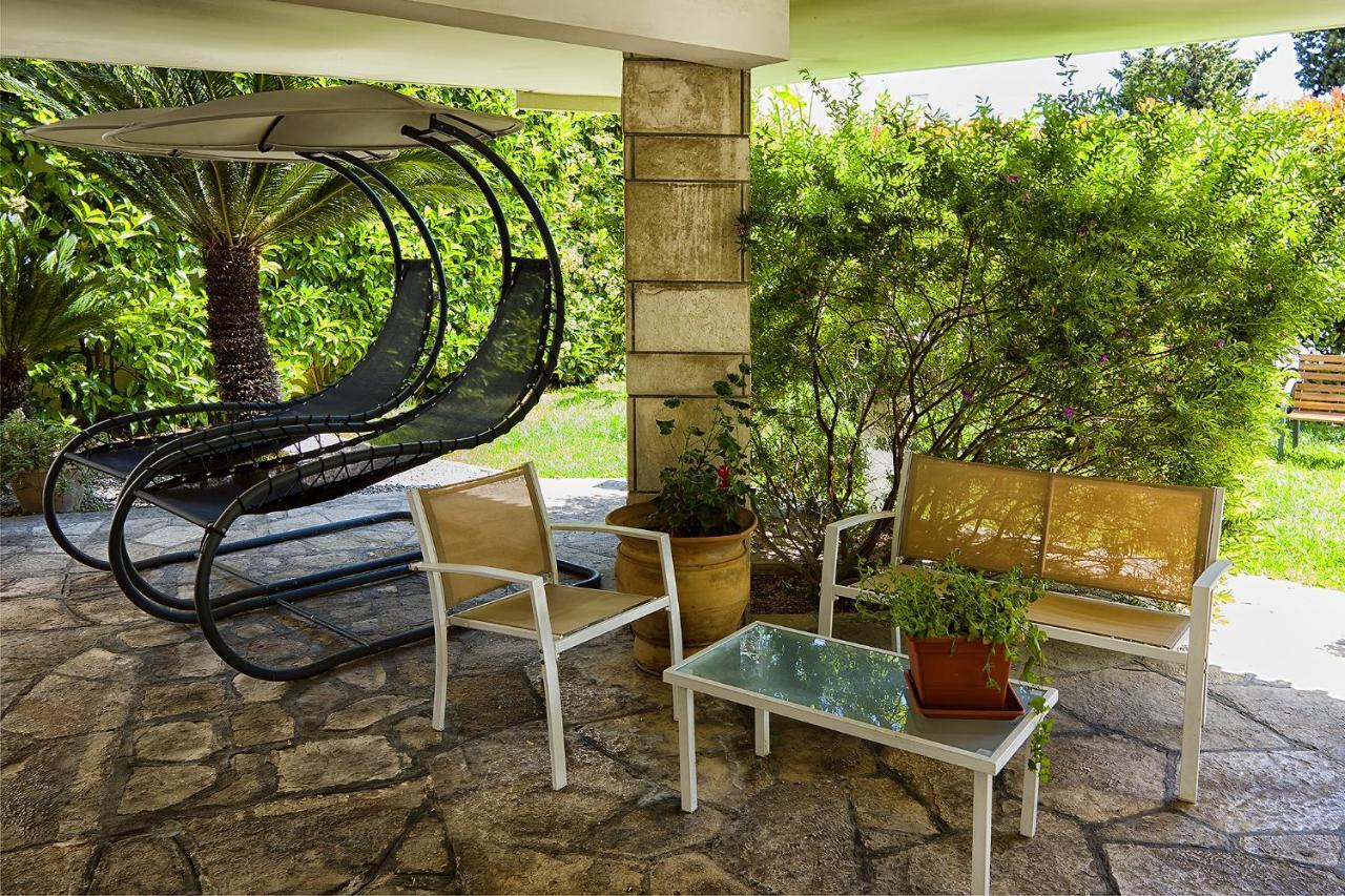 Hotel Il Giardino Di Flora Con Piscina Lecce Exteriér fotografie