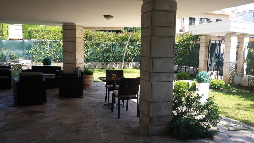 Hotel Il Giardino Di Flora Con Piscina Lecce Exteriér fotografie