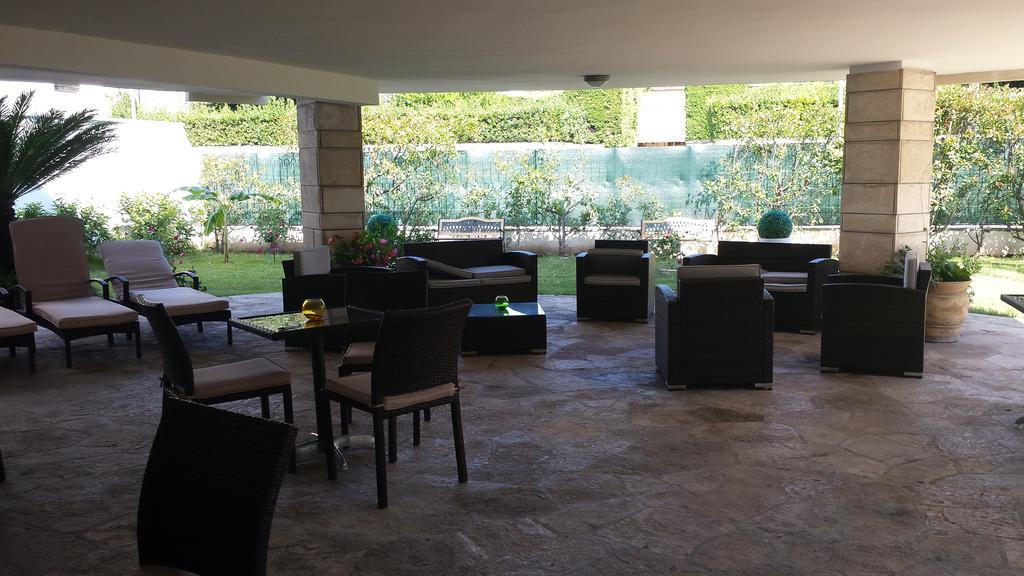 Hotel Il Giardino Di Flora Con Piscina Lecce Exteriér fotografie